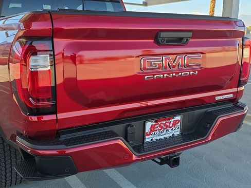Used 2025 GMC Canyon Elevation w/ Convenience Package image 33