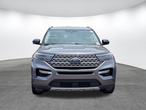 Used 2022 Ford Explorer Limited w/ Equipment Group 301A RWD image 6