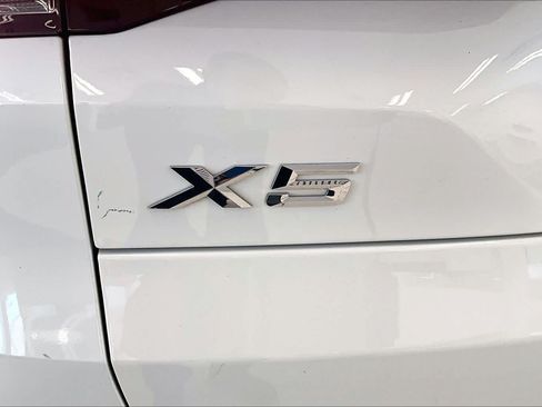 Used 2024 BMW X5 xDrive40i w/ Premium Package AWD/4WD image 29