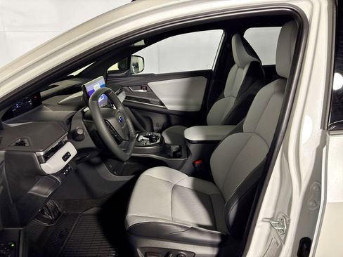 New 2026 Subaru Solterra Limited image 11