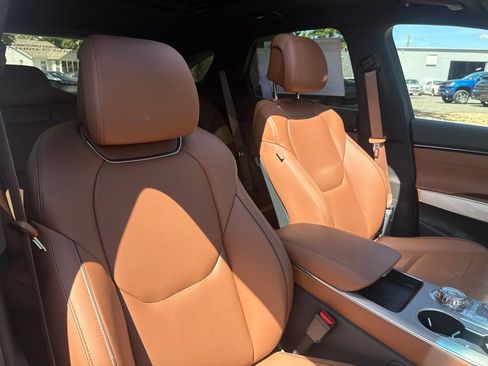 New 2026 Genesis GV70 2.5T Advanced AWD/4WD image 32