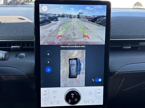 Used 2025 Ford Mustang Mach-E Premium image 23