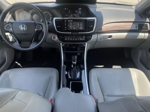 Used 2016 Honda Accord EX-L image 22