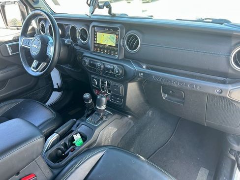 Used 2022 Jeep Wrangler Unlimited Rubicon 4xe image 33