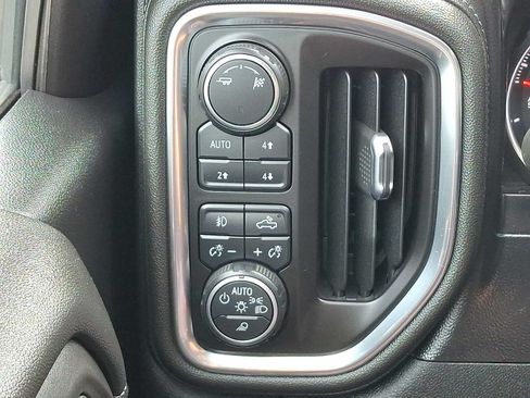 Used 2019 Chevrolet Silverado 1500 LTZ w/ LTZ Plus Package AWD/4WD image 24