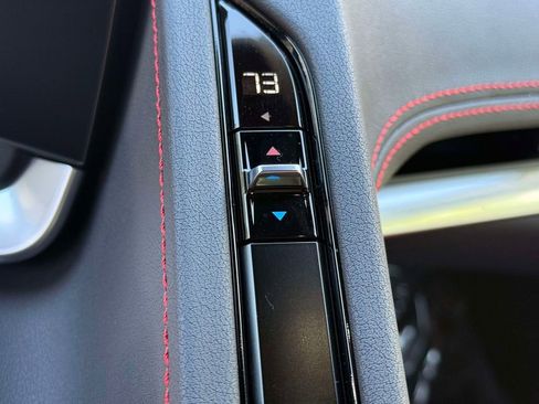 Used 2024 Chevrolet Corvette Stingray Coupe w/ 1LT RWD image 20