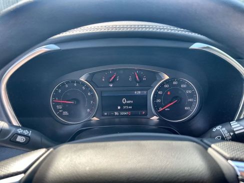 Used 2025 Chevrolet Blazer LT image 12