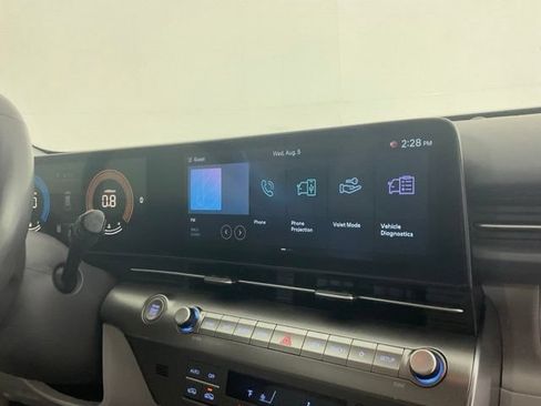 Used 2025 Hyundai Kona SEL FWD image 22