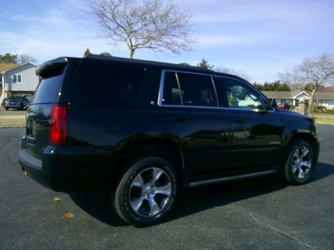 Used 2019 Chevrolet Tahoe LT image 24