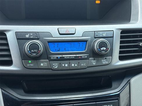 Used 2012 Honda Odyssey EX-L image 26