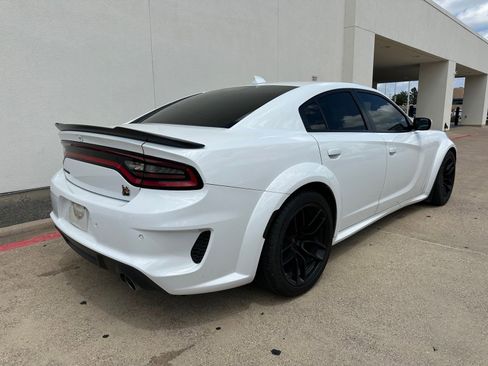 Used 2022 Dodge Charger Scat Pack RWD image 8