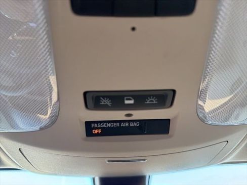 Used 2016 Buick LaCrosse Leather image 15