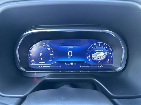 Used 2024 Chevrolet Suburban Premier w/ Premium Package image 38