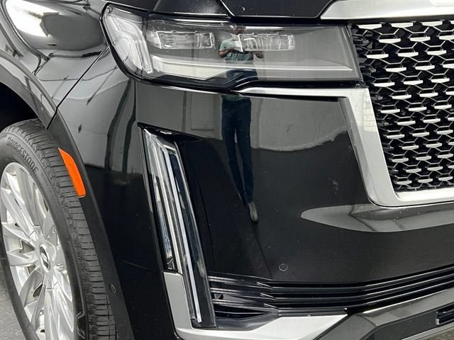 Certified 2024 Cadillac Escalade Premium Luxury AWD/4WD image 10