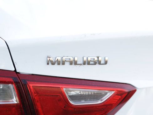 Used 2023 Chevrolet Malibu LT FWD image 31