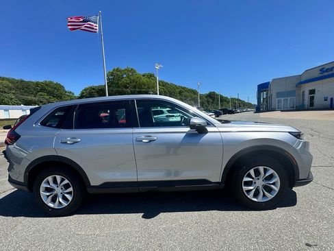 Used 2024 Honda CR-V LX image 7