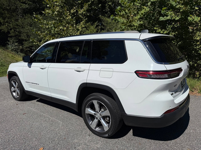 Used 2021 Jeep Grand Cherokee L Limited w/ Trailer Tow Group (B) AWD/4WD image 8