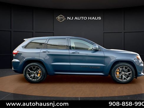 Used 2020 Jeep Grand Cherokee Trackhawk AWD/4WD image 10