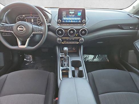 Used 2024 Nissan Sentra SV image 22