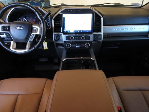 Certified 2022 Ford F350 Lariat w/ Lariat Value Package image 22