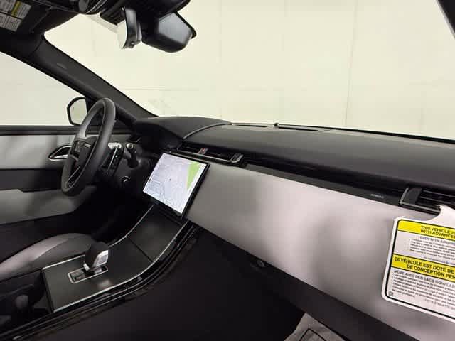 New 2026 Land Rover Range Rover Velar S AWD/4WD image 31