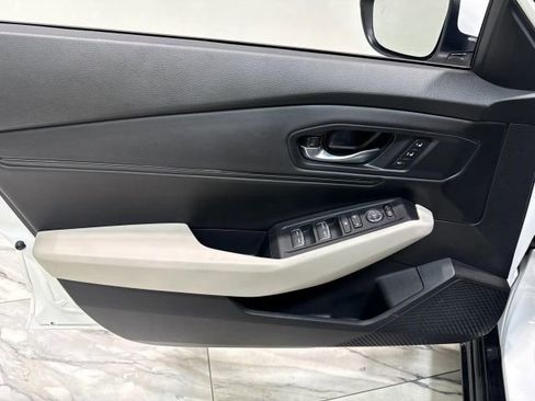 Used 2025 Honda Accord EX-L image 12