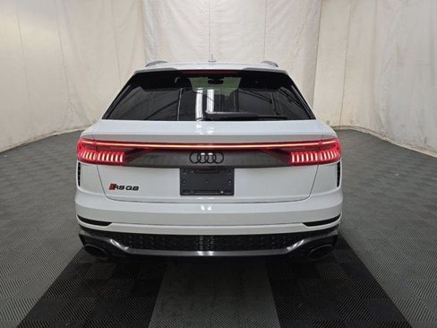Used 2023 Audi RS Q8 AWD/4WD image 5