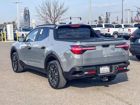 Used 2024 Hyundai Santa Cruz SEL w/ Activity Package image 2