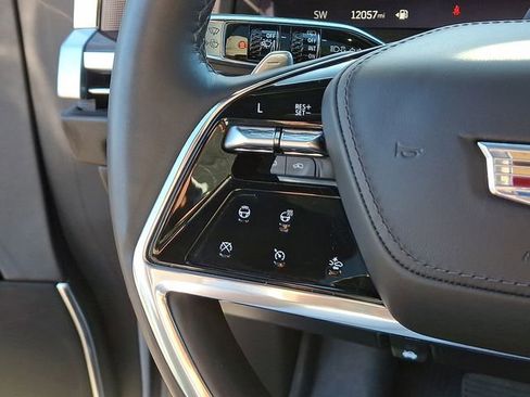 Used 2025 Cadillac Escalade Sport Platinum image 22