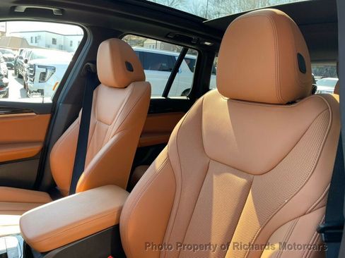 Used 2023 BMW X3 xDrive30i image 11