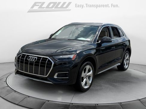 Used 2021 Audi Q5 Prestige w/ Prestige Package AWD/4WD image 4