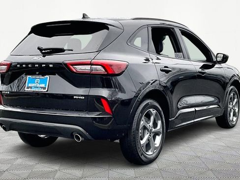 Used 2024 Ford Escape ST-Line image 5