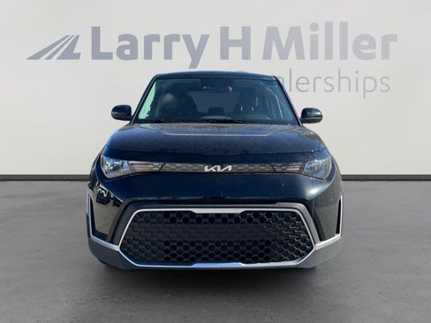 Used 2025 Kia Soul LX image 8