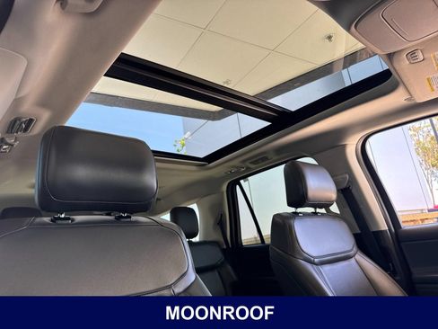 Used 2025 Ford Expedition Active AWD/4WD image 24