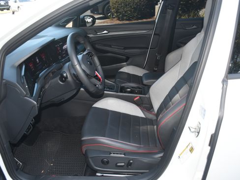 Used 2022 Volkswagen GTI Autobahn FWD image 8