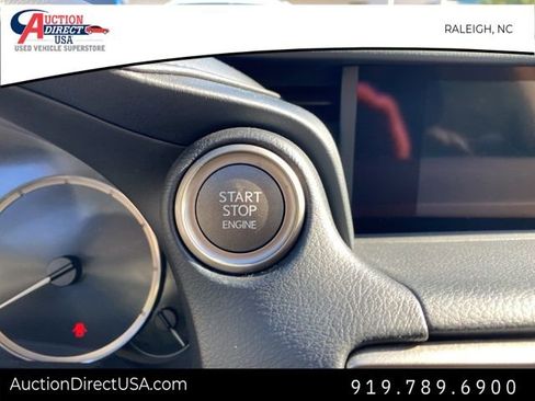 Used 2018 Lexus IS 300 image 44