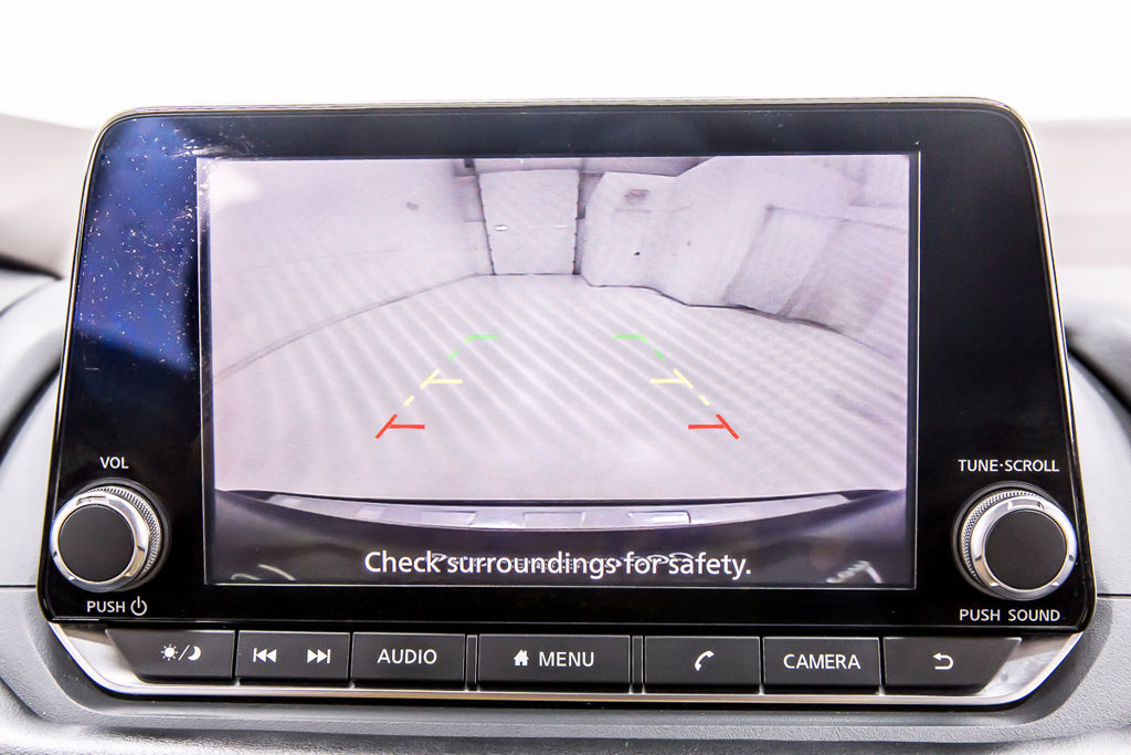 Used 2021 Nissan Rogue S FWD image 15