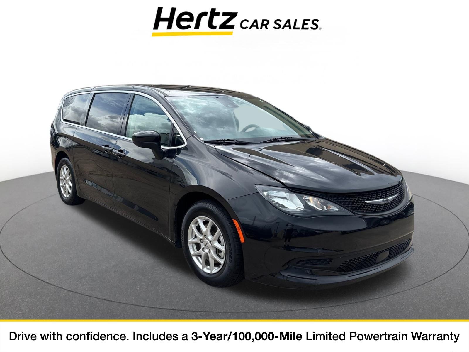 Used 2023 Chrysler Voyager LX FWD image 1