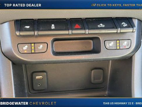 Used 2017 Chevrolet Colorado Z71 AWD/4WD image 28