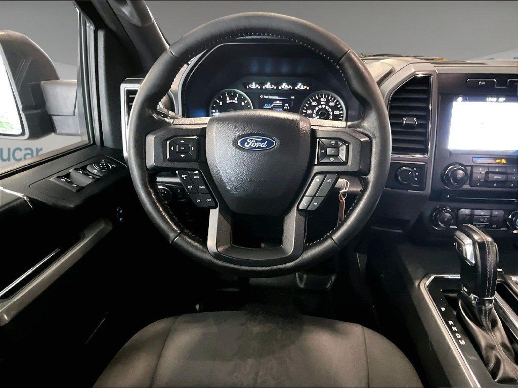 Used 2018 Ford F150 XLT w/ Equipment Group 302A Luxury AWD/4WD image 17