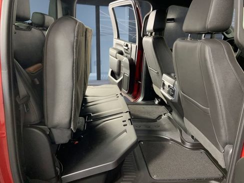 Used 2022 GMC Sierra 2500 AT4 AWD/4WD image 19