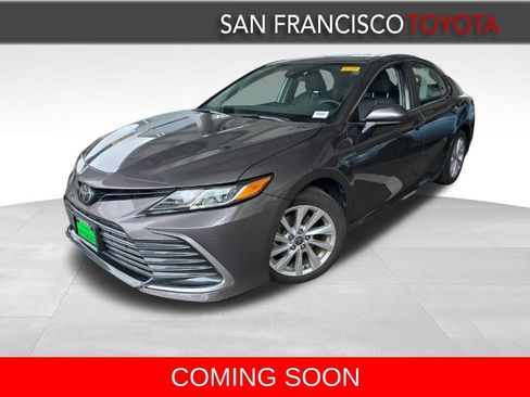 Used 2023 Toyota Camry LE FWD image 1
