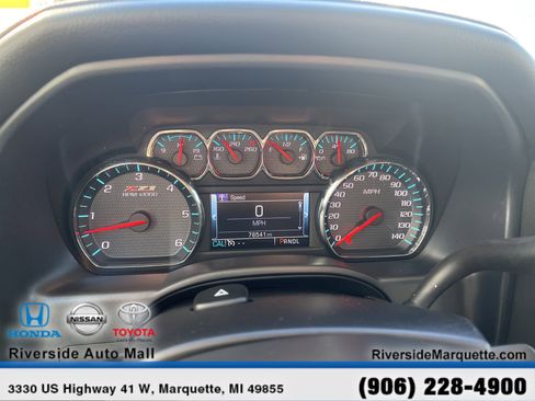 Used 2017 Chevrolet Silverado 1500 LTZ Z71 w/ Realtree Edition image 16