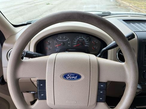 Used 2004 Ford F150 XLT AWD/4WD image 39