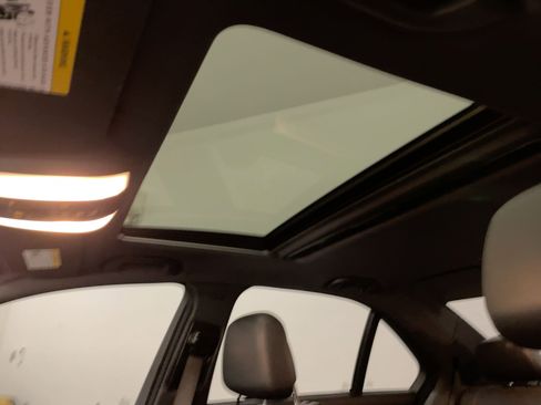 Used 2013 Mercedes-Benz C 250 C 250 Sport image 28