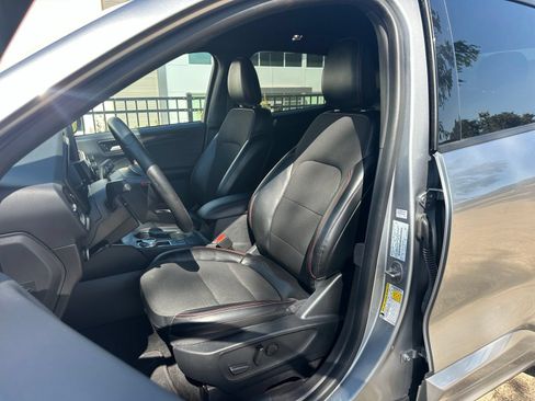 Used 2024 Ford Escape ST-Line FWD image 10