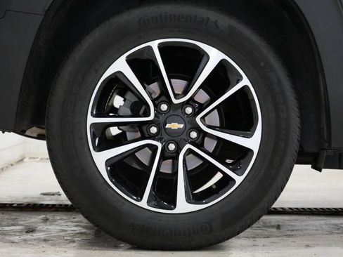 Used 2025 Chevrolet TrailBlazer LT FWD image 9