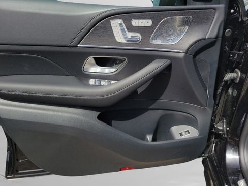 New 2026 Mercedes-Benz GLE 53 AMG 4MATIC image 21