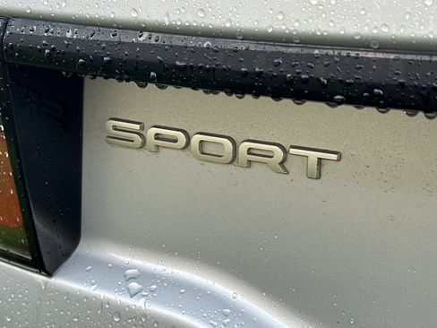 Used 2021 Land Rover Discovery Sport S image 6