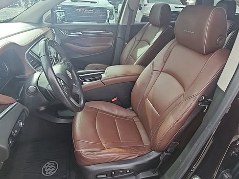 Used 2020 Buick Enclave Avenir w/ Avenir Technology Package image 13